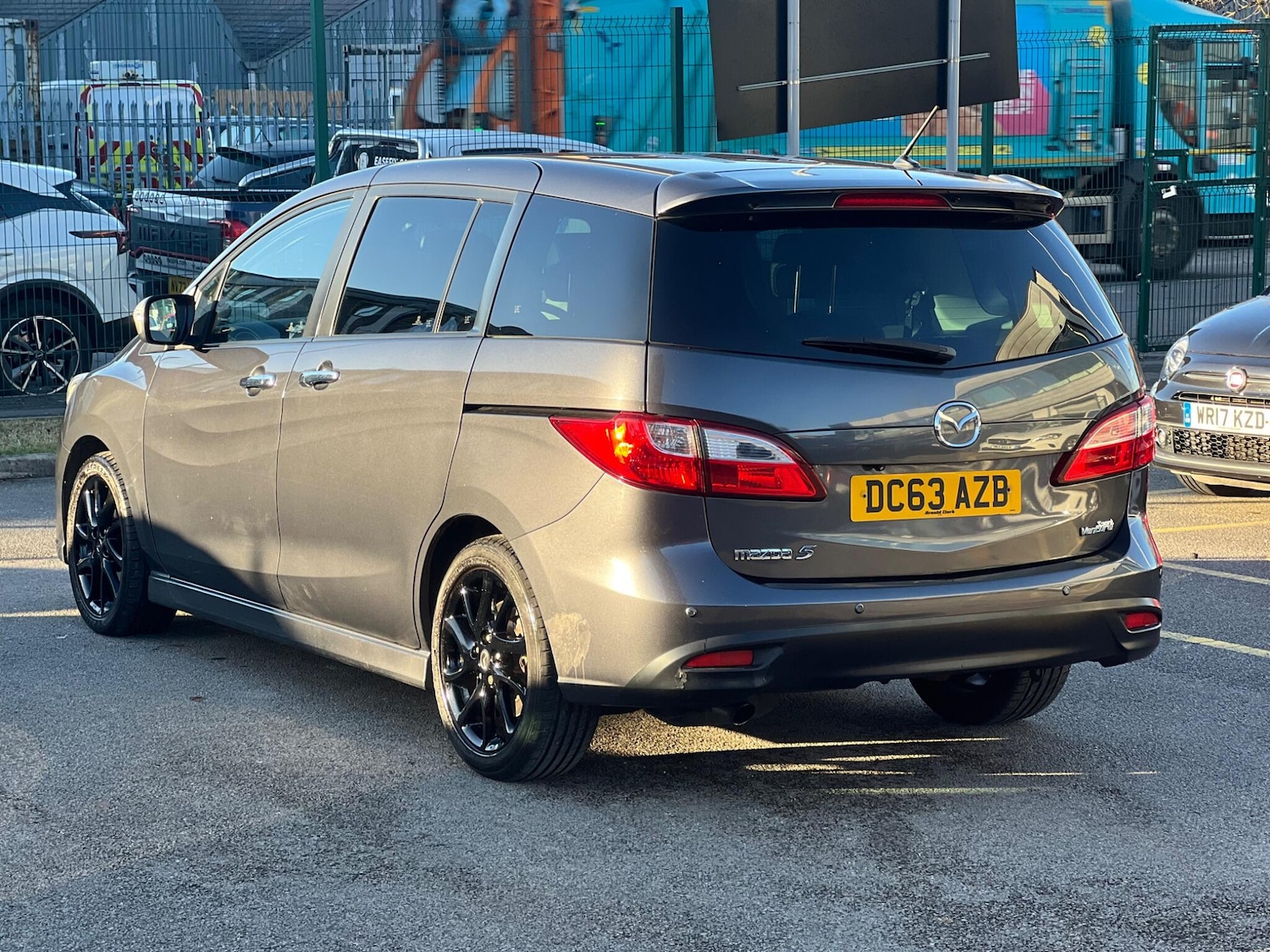 Used Mazda Mazda5 2014 for sale - 76671525: Photo 4