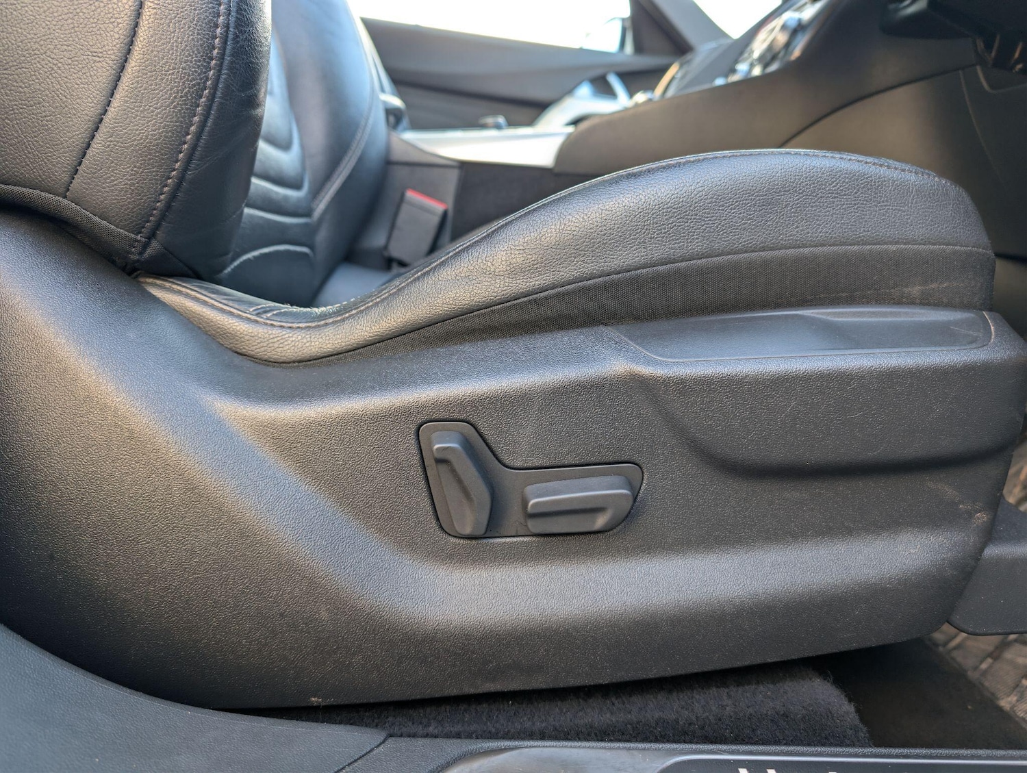 Used Citroen DS5 2014 for sale - 77166629: Photo 28