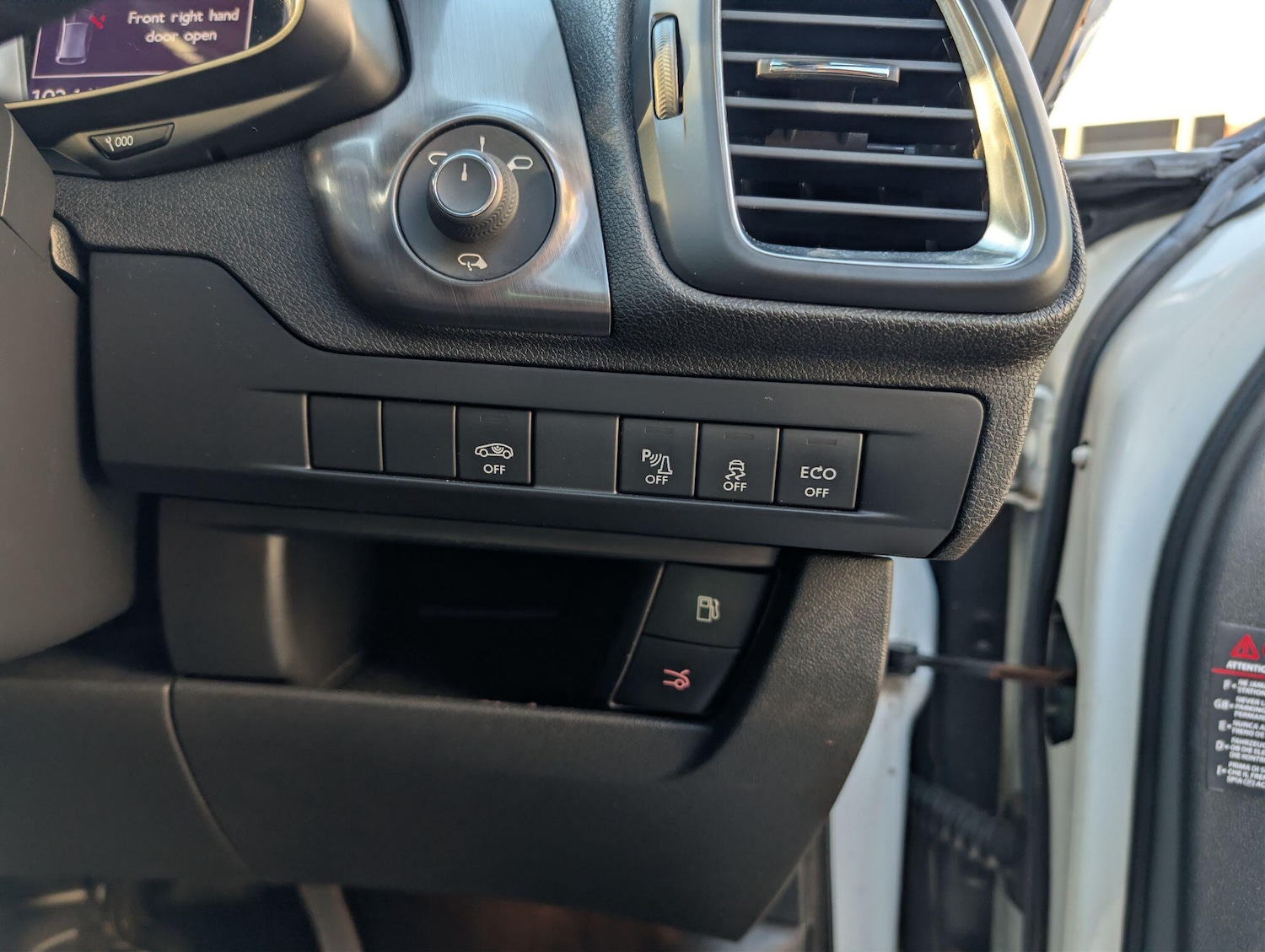 Used Citroen DS5 2014 for sale - 77166629: Photo 29