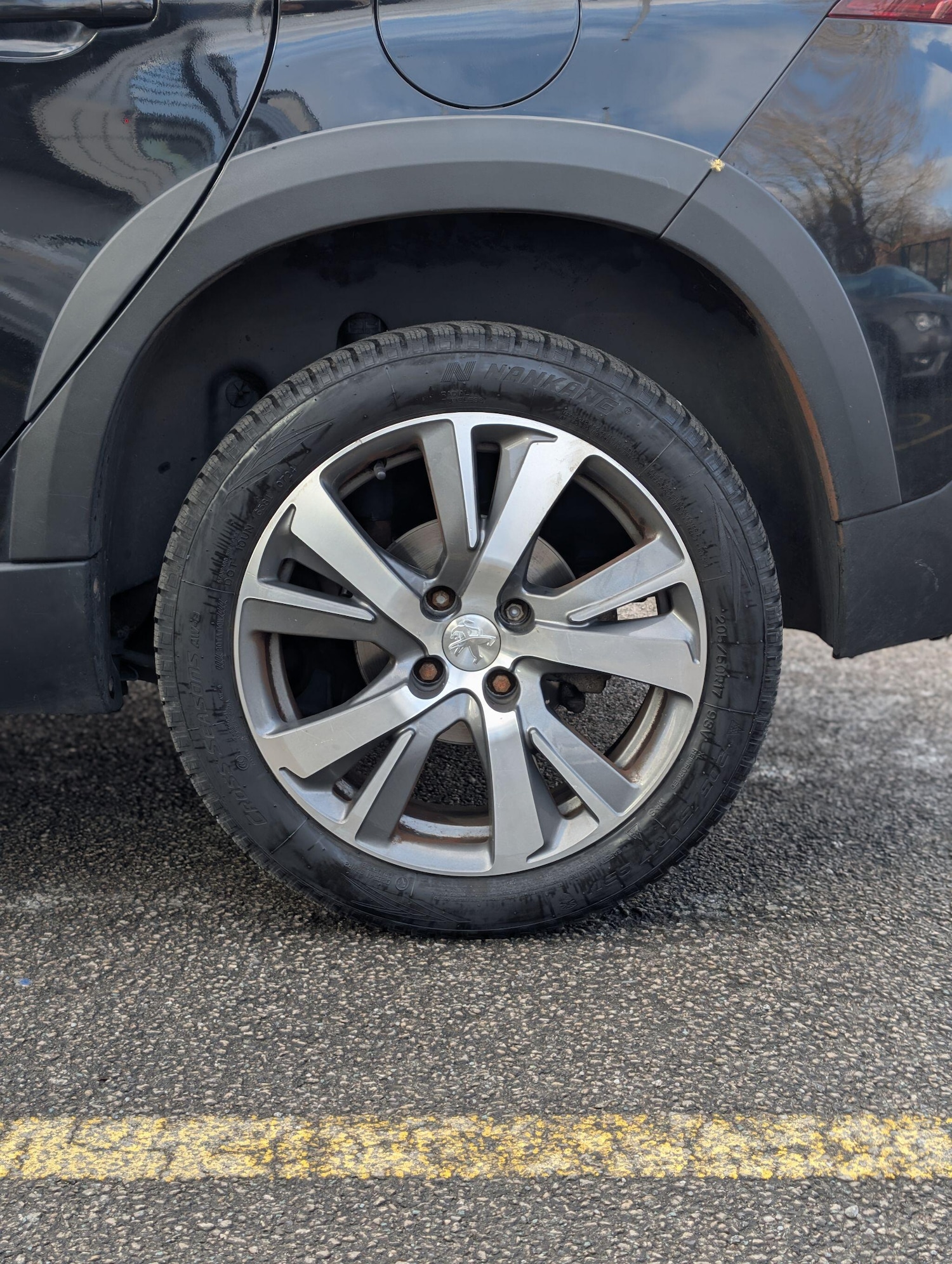 Used Peugeot 2008 2016 for sale - 77657855: Photo 15