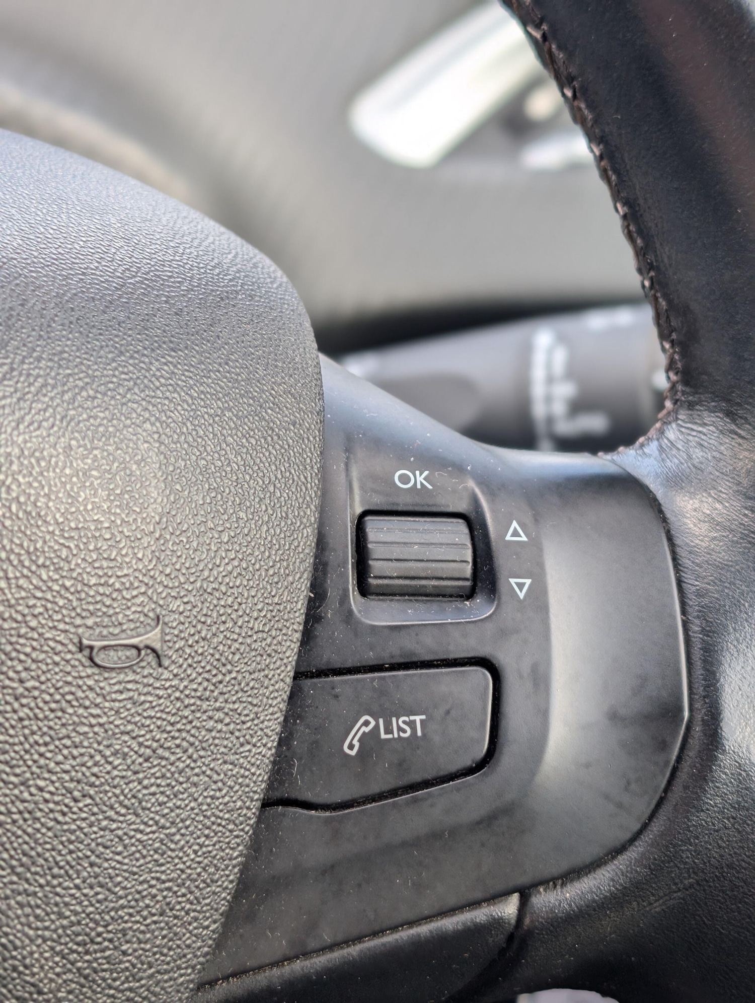 Used Peugeot 2008 2016 for sale - 77657855: Photo 27