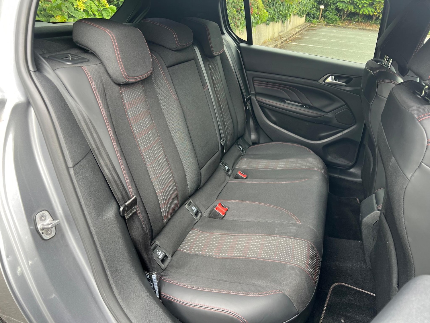 Used Peugeot 308 2016 for sale - 76260567: Photo 16