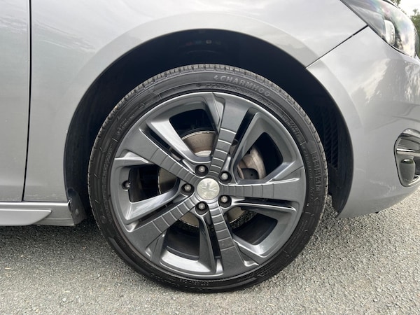 Used Peugeot 308 2016 for sale - 76260567: Photo 29