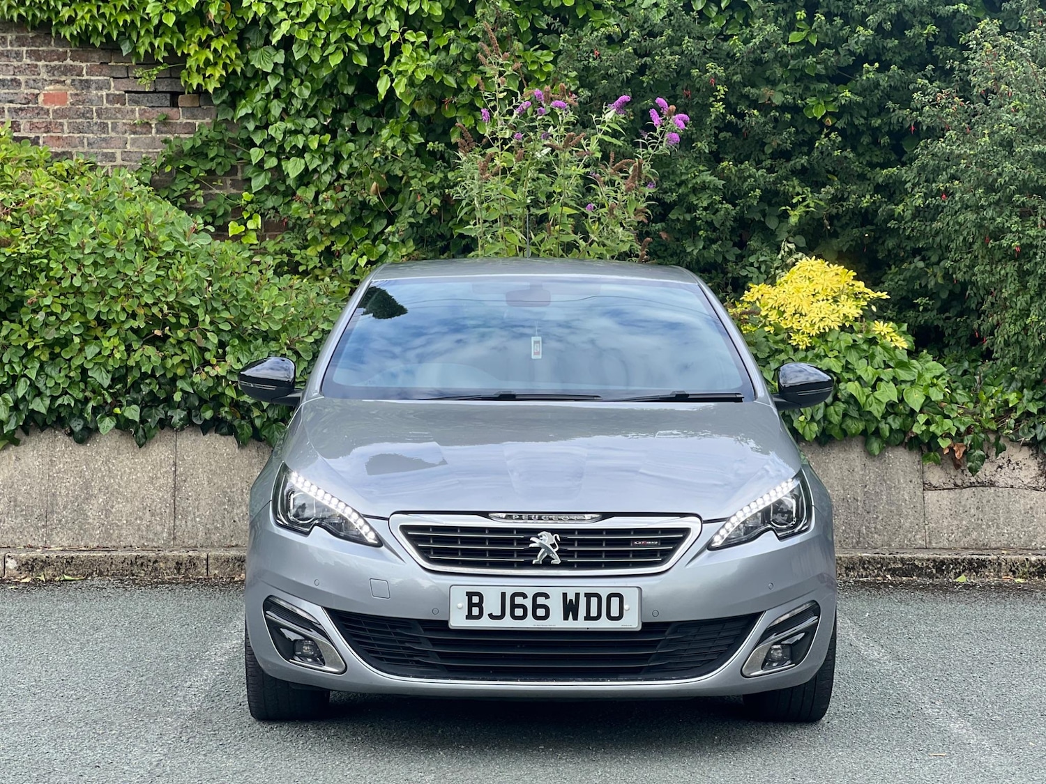 Used Peugeot 308 2016 for sale - 77166732: Photo 2