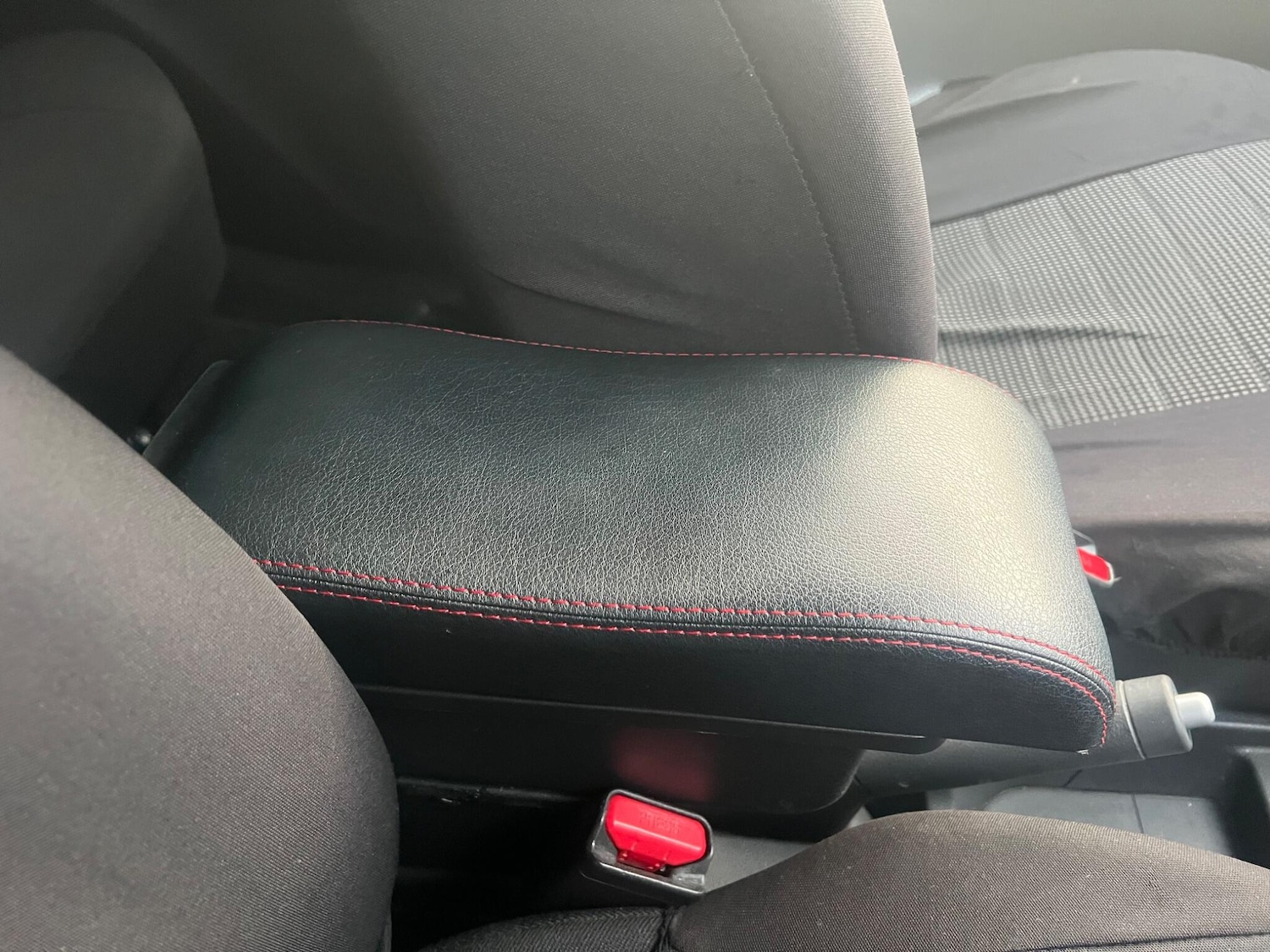 Used Suzuki Splash 2012 for sale - 76701801: Photo 31