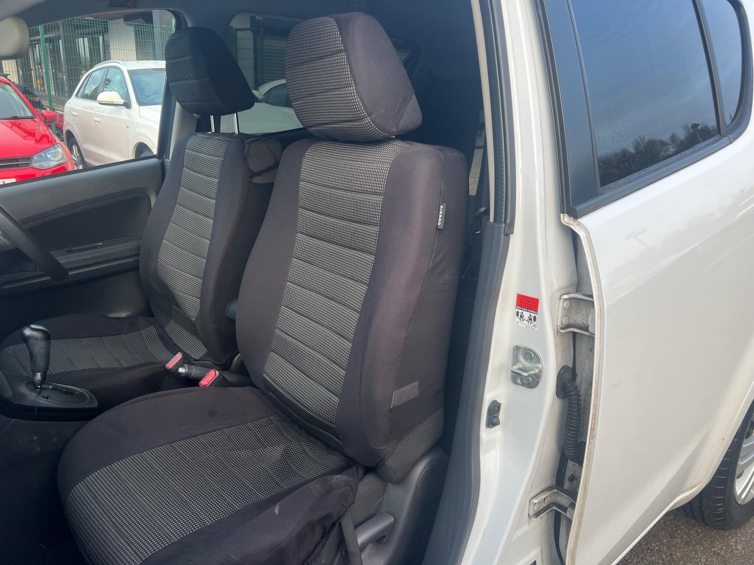 Used Suzuki Splash 2012 for sale - 76701801: Photo 32