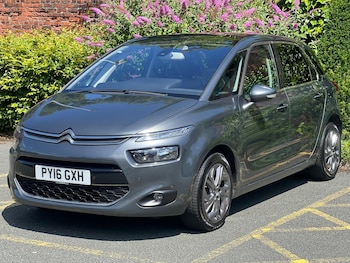 Used Citroen C4 Picasso 2016 for sale - 76215201: Photo