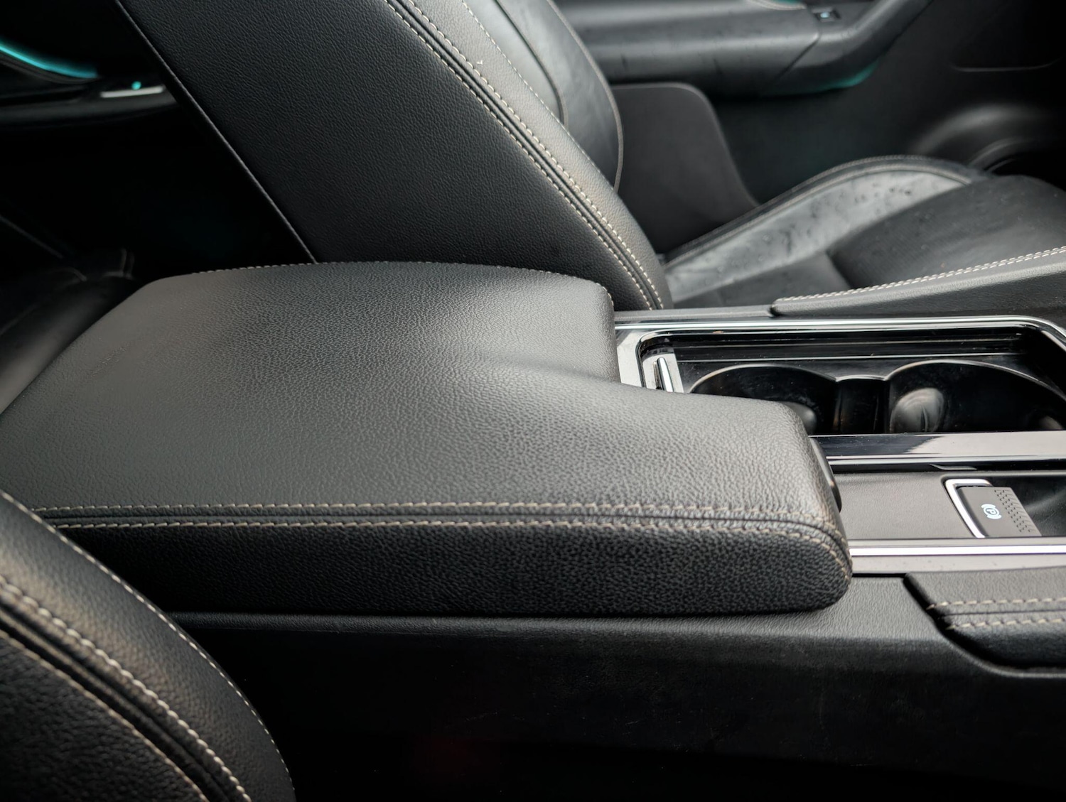 Used Jaguar F-Pace 2018 for sale - 77166894: Photo 13