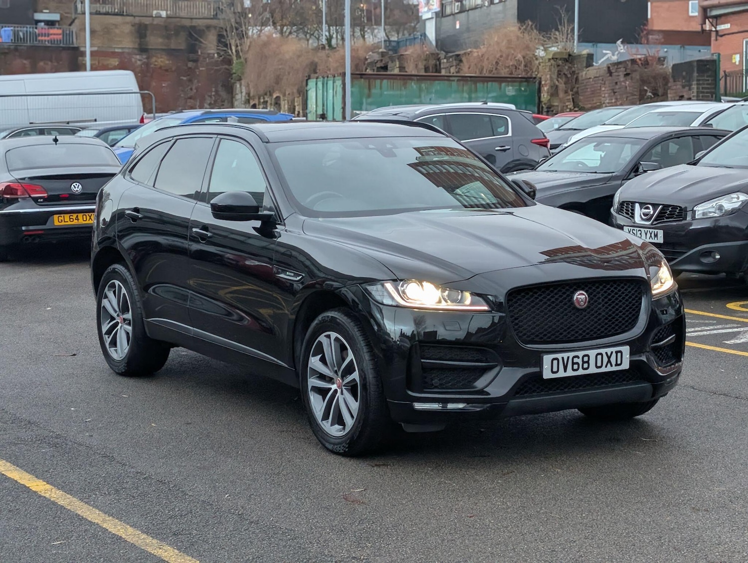 Used Jaguar F-Pace 2018 for sale - 77166894: Photo 6