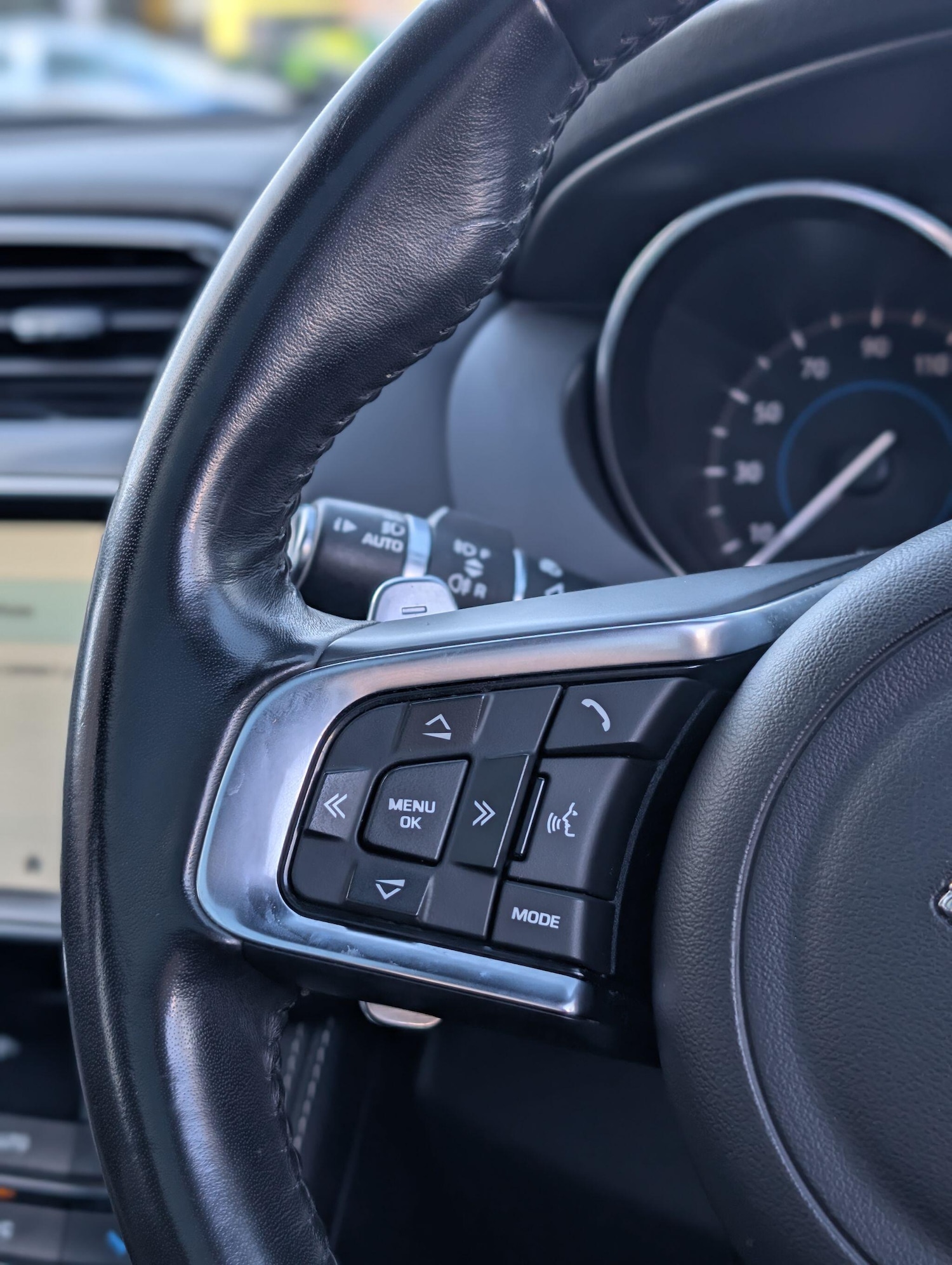 Used Jaguar F-Pace 2018 for sale - 77166894: Photo 66