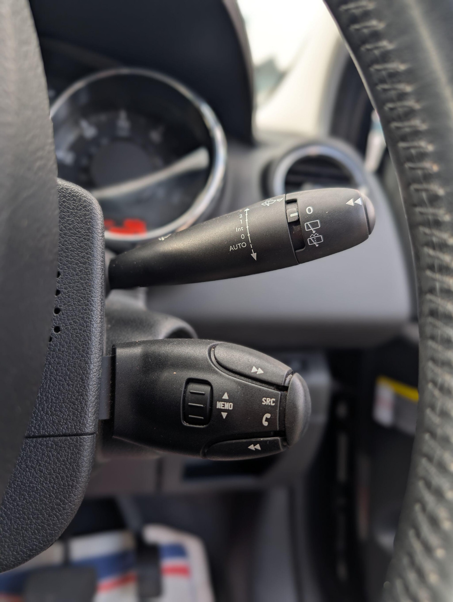 Used Peugeot 3008 2015 for sale - 77799440: Photo 26