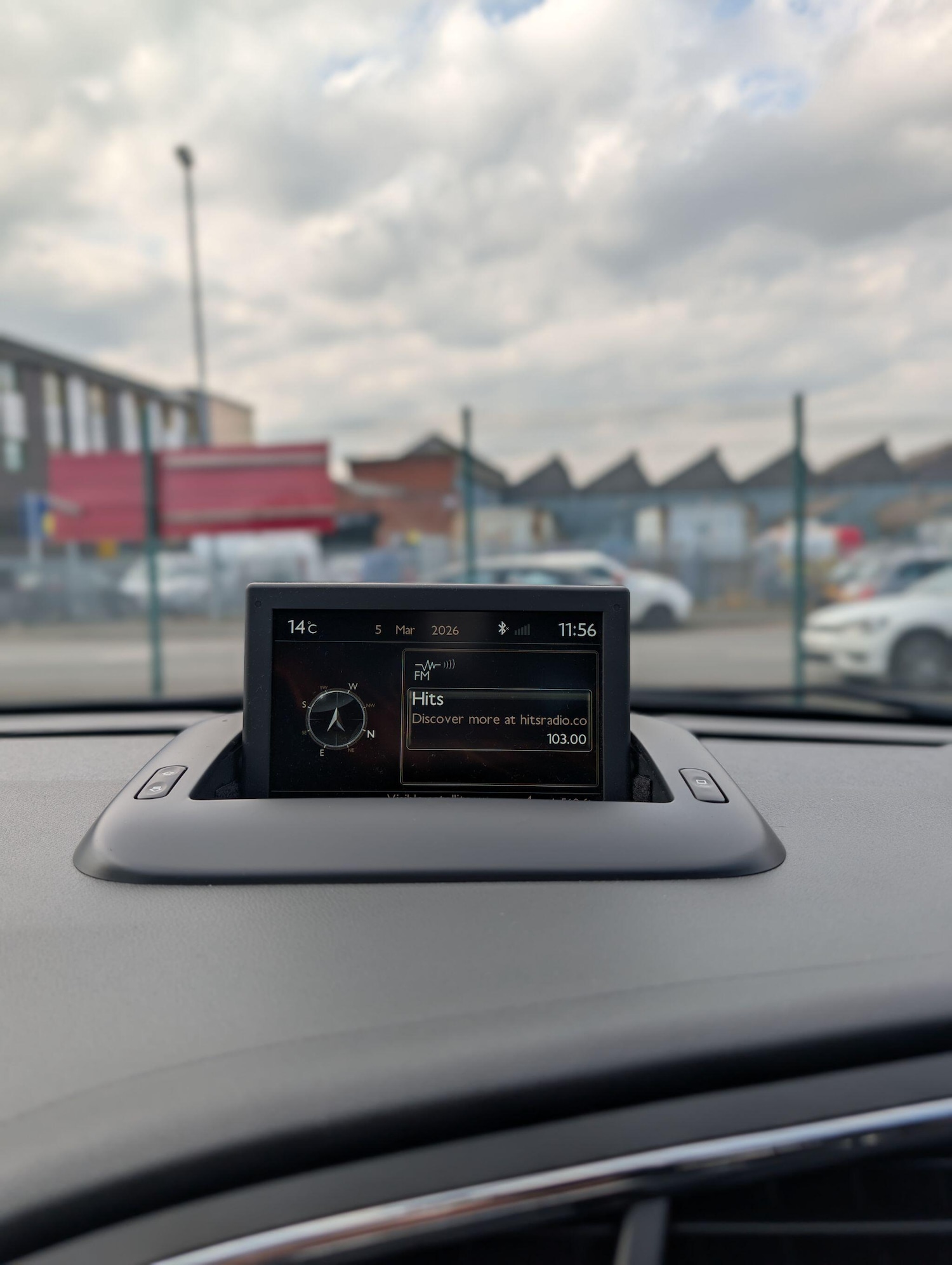 Used Peugeot 3008 2015 for sale - 77799440: Photo 43