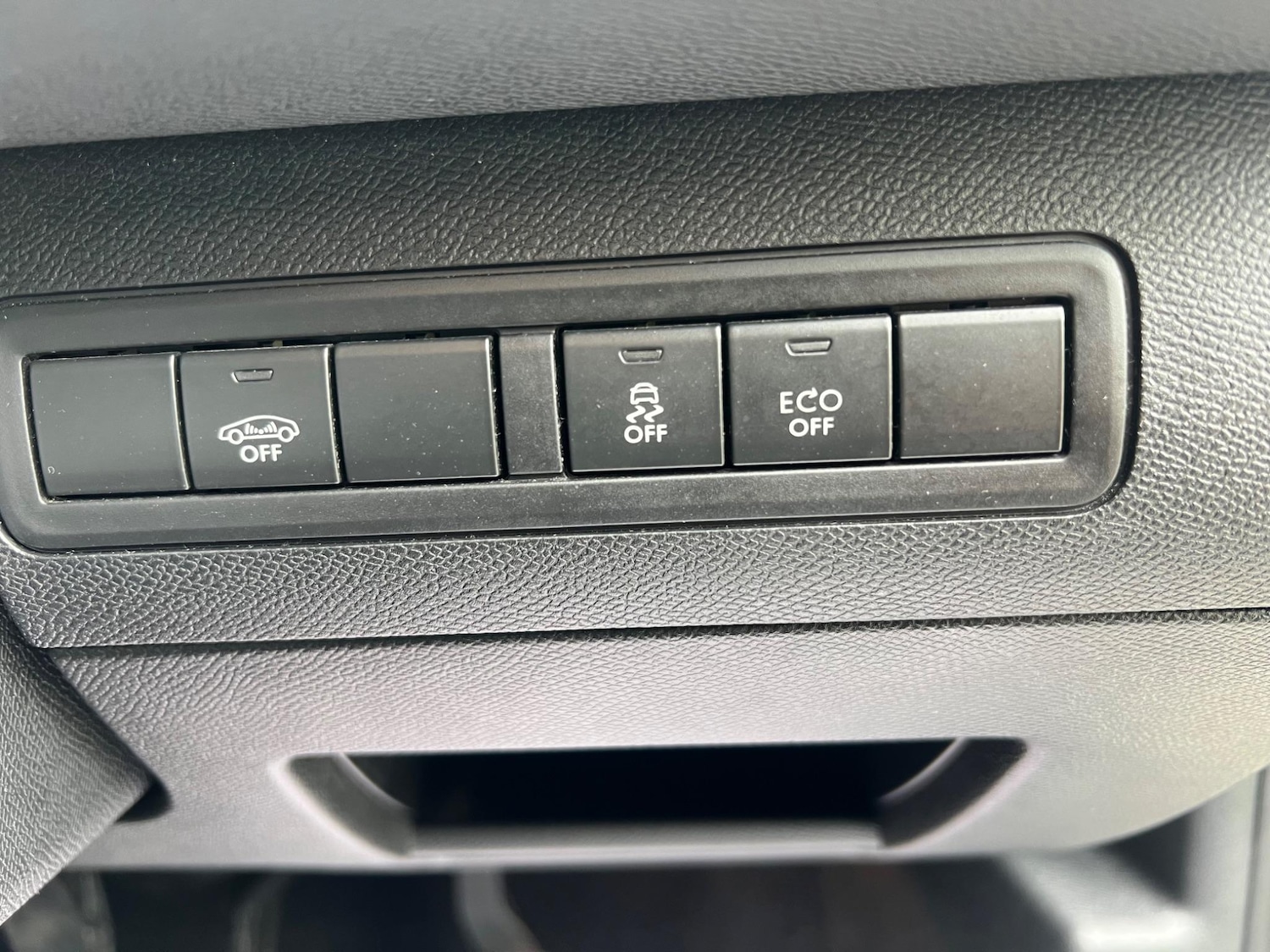 Used Peugeot 308 2016 for sale - 76994894: Photo 20