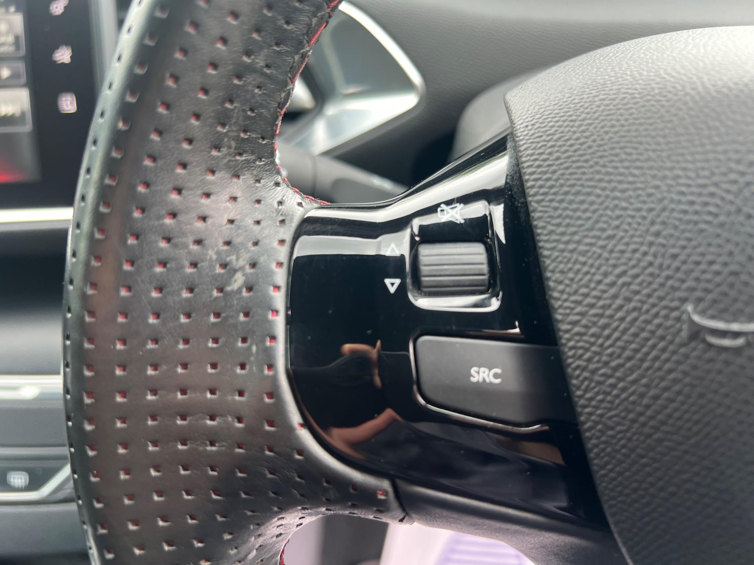 Used Peugeot 308 2016 for sale - 76994894: Photo 26