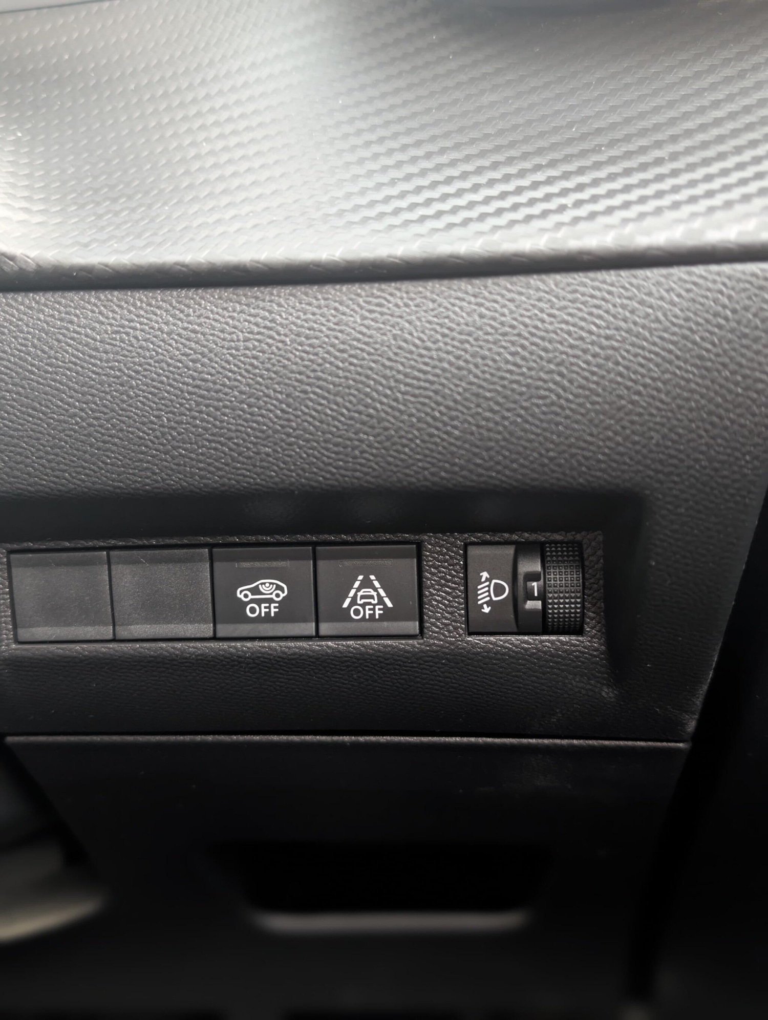 Used Peugeot 208 2021 for sale - 77559918: Photo 14