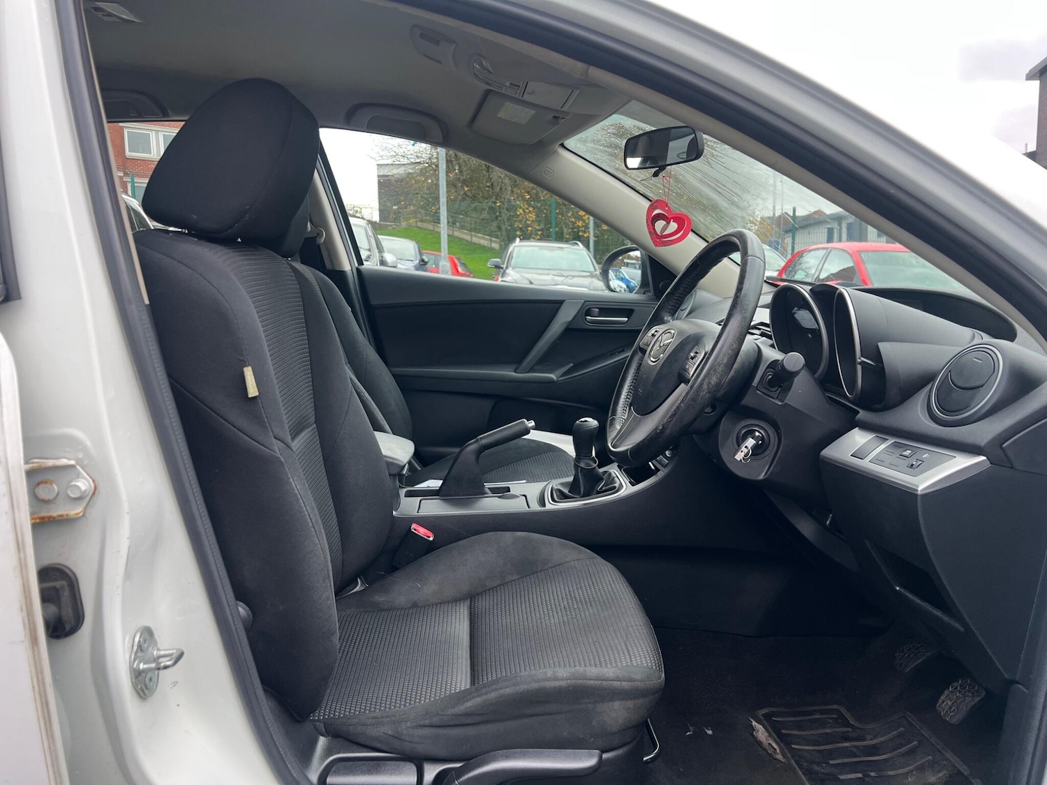 Used Mazda Mazda3 2013 for sale - 77315101: Photo 10