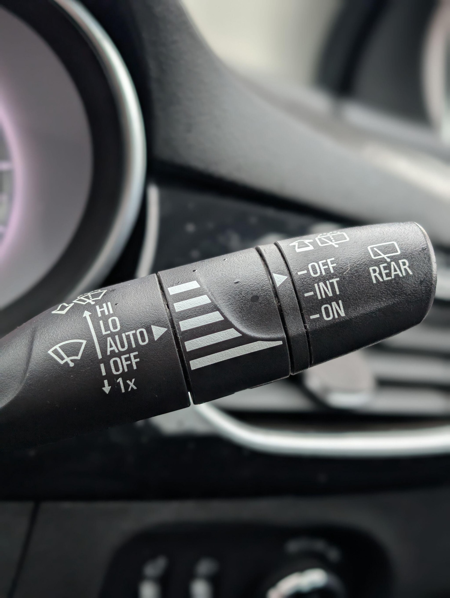 Used Vauxhall Astra for sale - 77696831: Photo 38