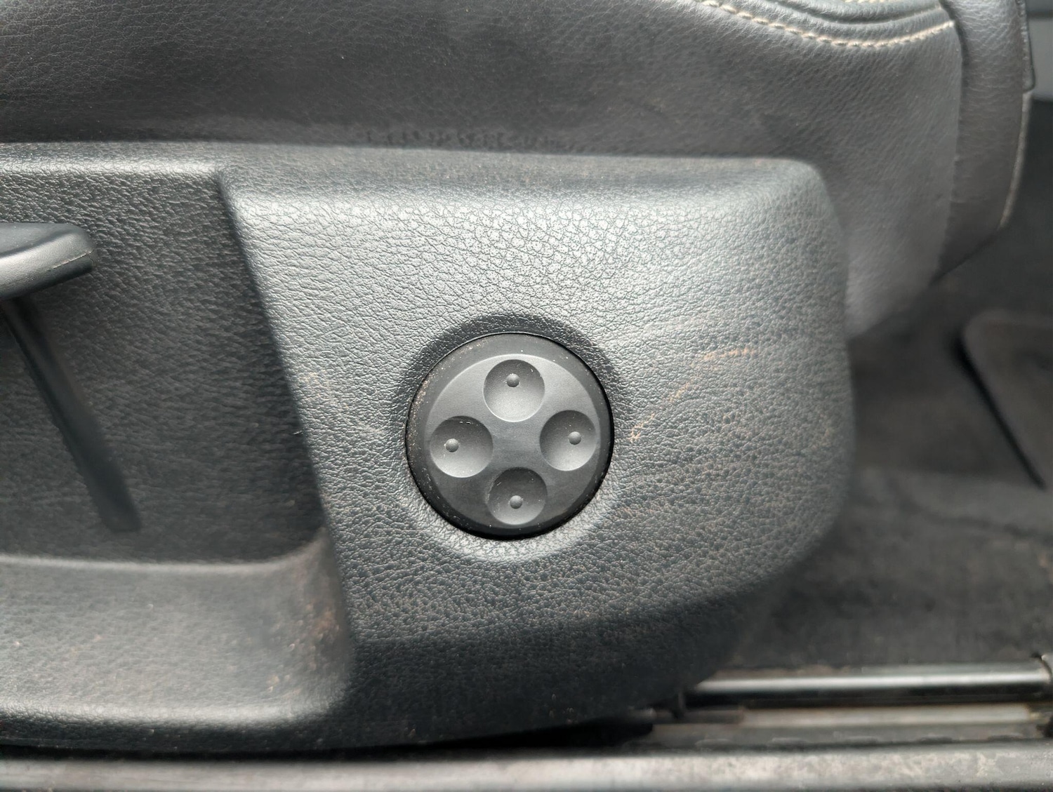 Used Volkswagen Scirocco for sale - 77559417: Photo 14