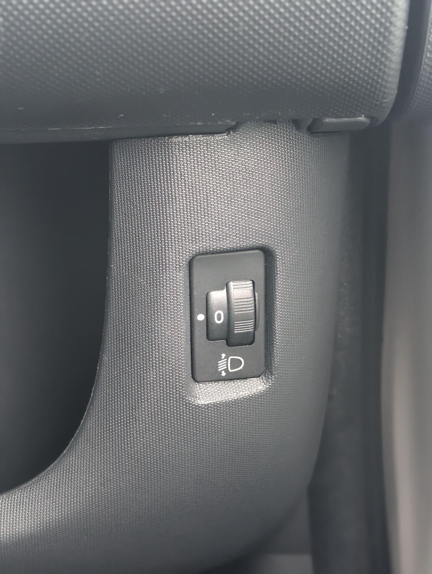 Used Citroen C1 2013 for sale - 78058327: Photo 17