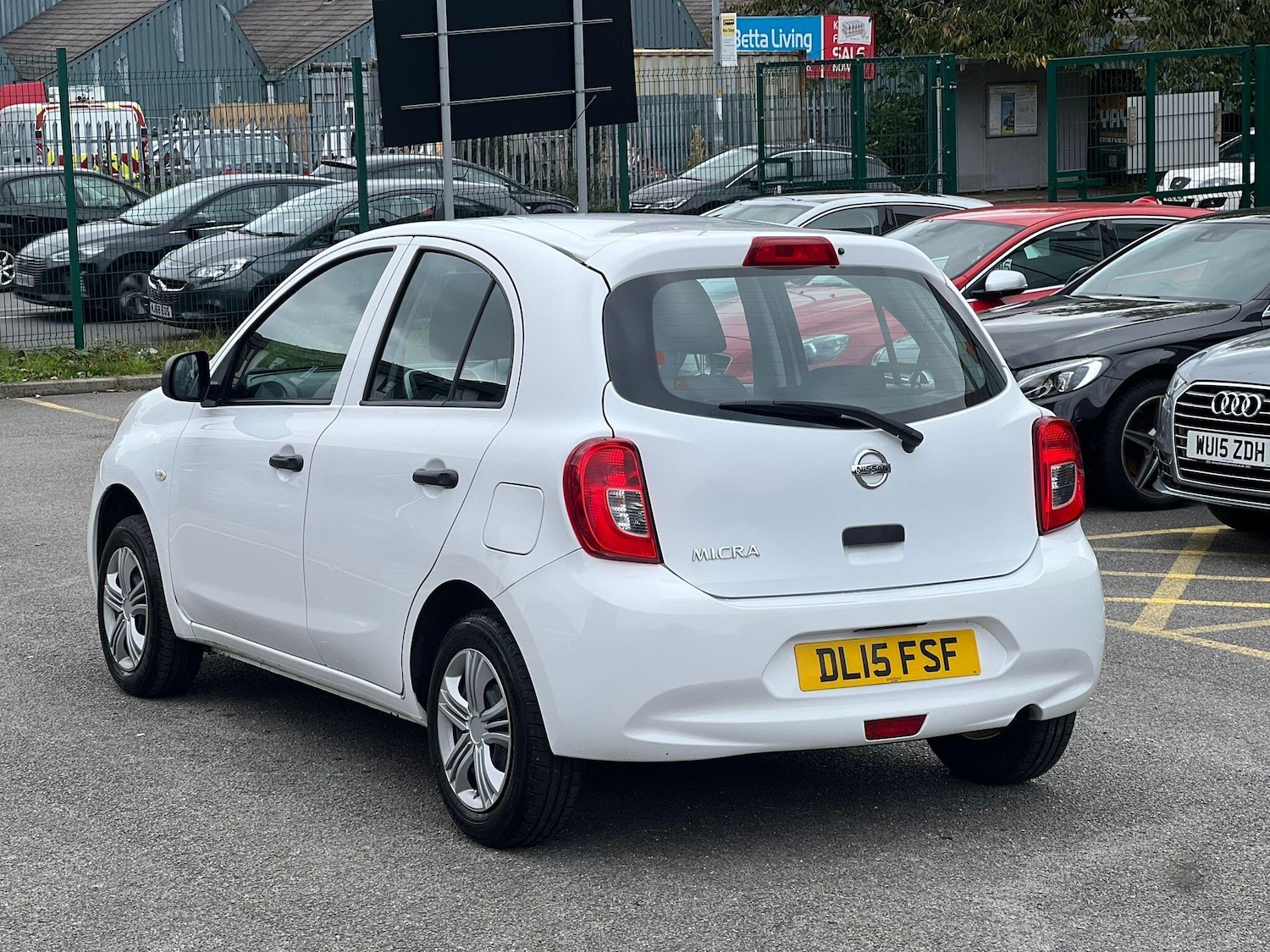 Used Nissan Micra 2015 for sale - 76214979: Photo 4
