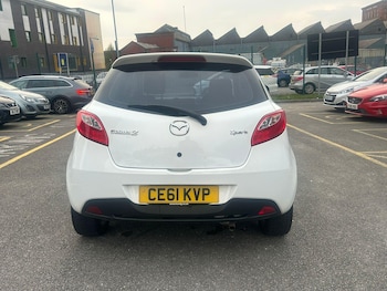 Used Mazda Mazda2 2011 for sale - 76573145: Photo