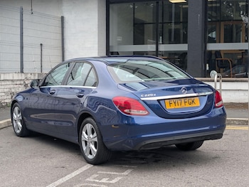 Used Mercedes-Benz C Class 2017 for sale - 79279552: Photo