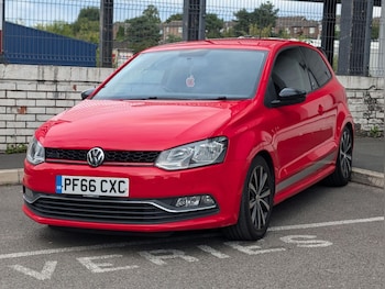 Used Volkswagen Polo 2016 for sale - 79544270: Photo