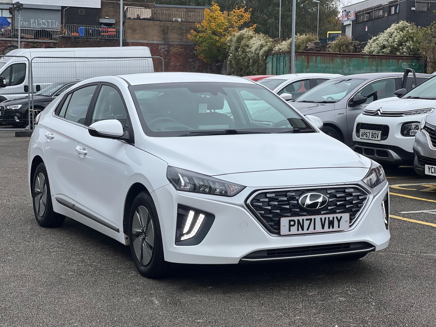 Used Hyundai IONIQ 2021 for sale - 76260105: Photo 1