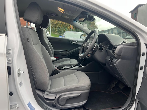Used Hyundai IONIQ 2021 for sale - 76260105: Photo 16