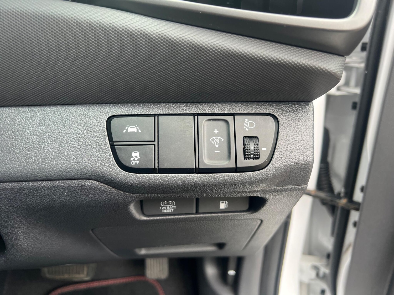 Used Hyundai IONIQ 2021 for sale - 76260105: Photo 27