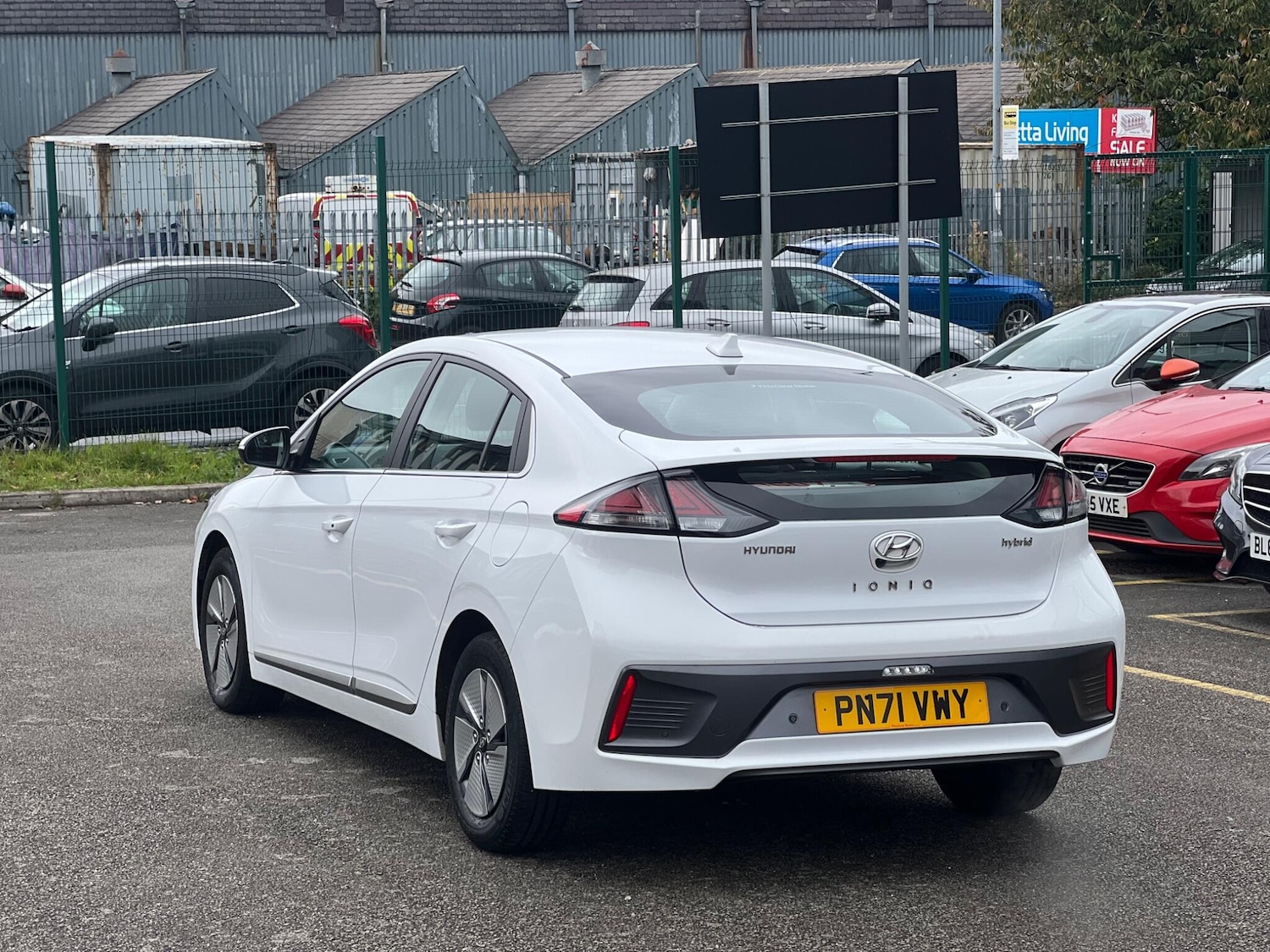 Used Hyundai IONIQ 2021 for sale - 76260105: Photo 4