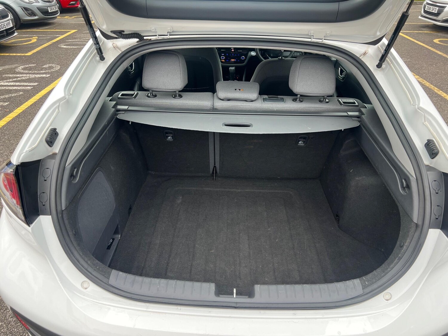 Used Hyundai IONIQ 2021 for sale - 76260105: Photo 46