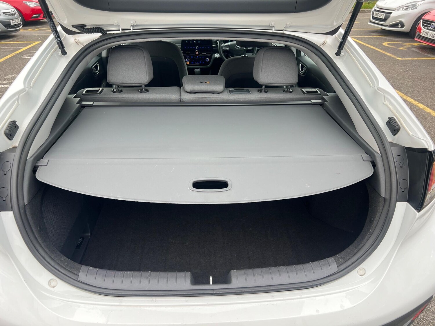 Used Hyundai IONIQ 2021 for sale - 76260105: Photo 47