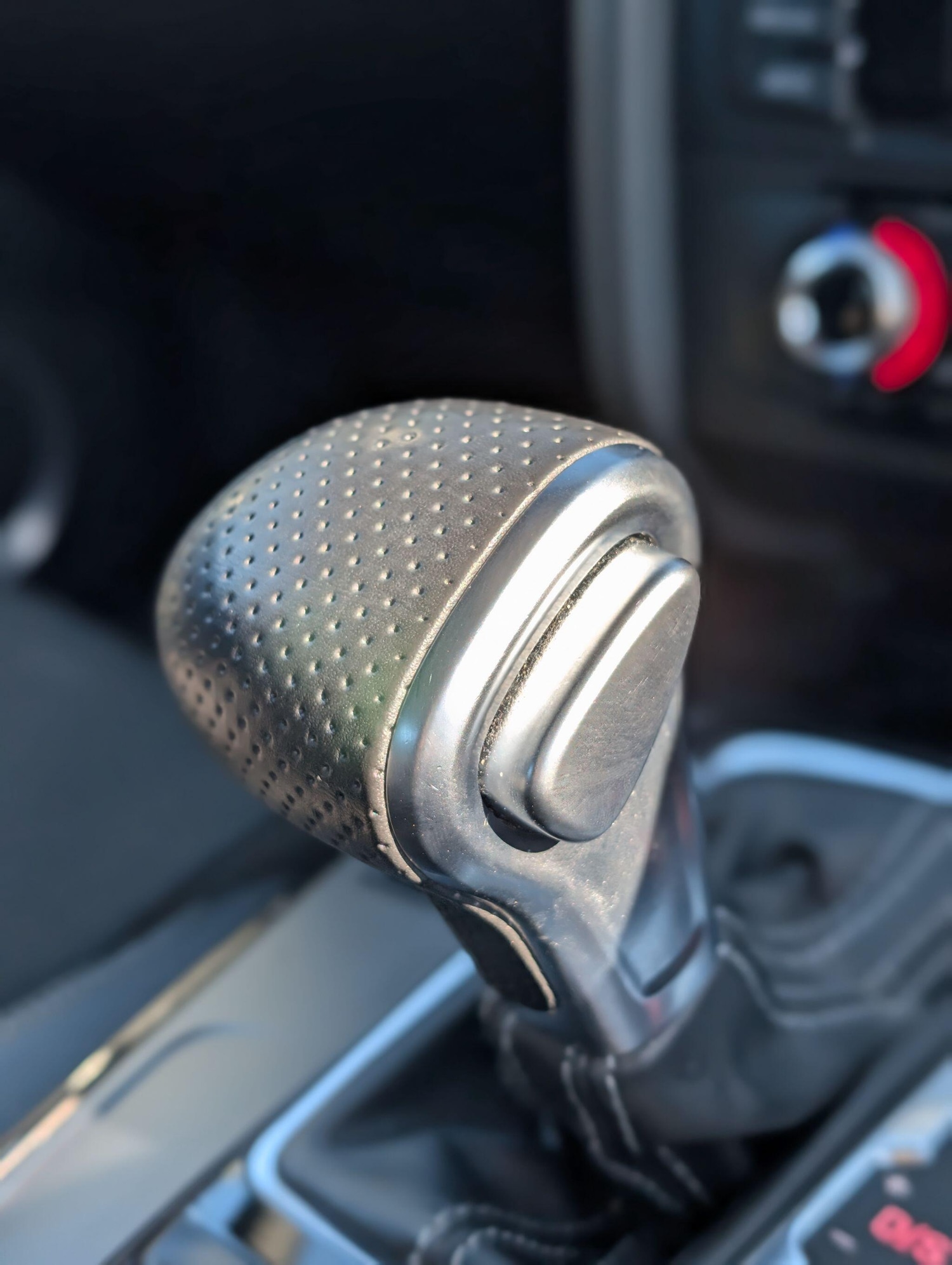 Used Audi A4 2014 for sale - 77799266: Photo 12