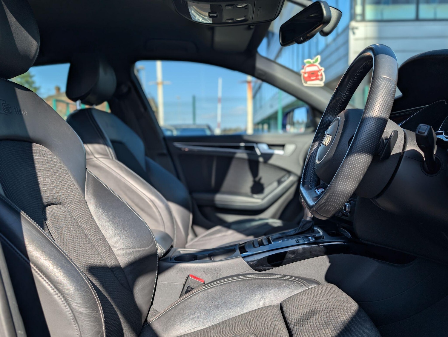 Used Audi A4 2014 for sale - 77799266: Photo 14