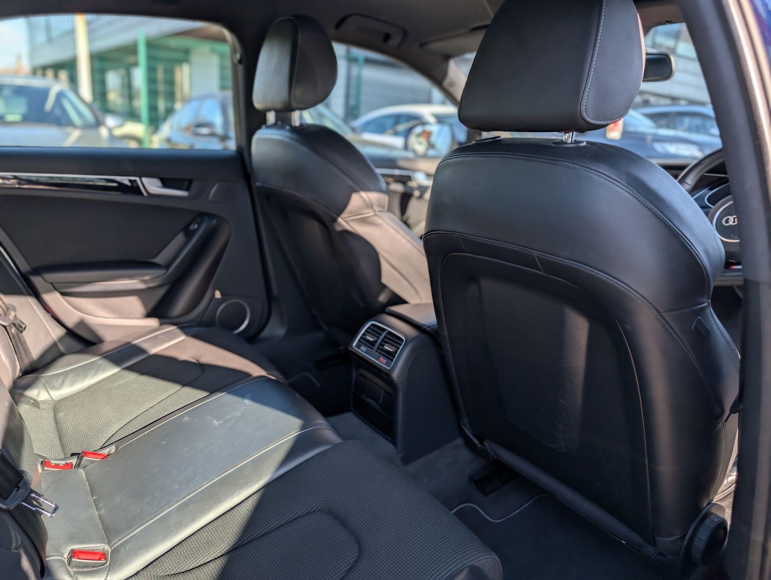 Used Audi A4 2014 for sale - 77799266: Photo 15