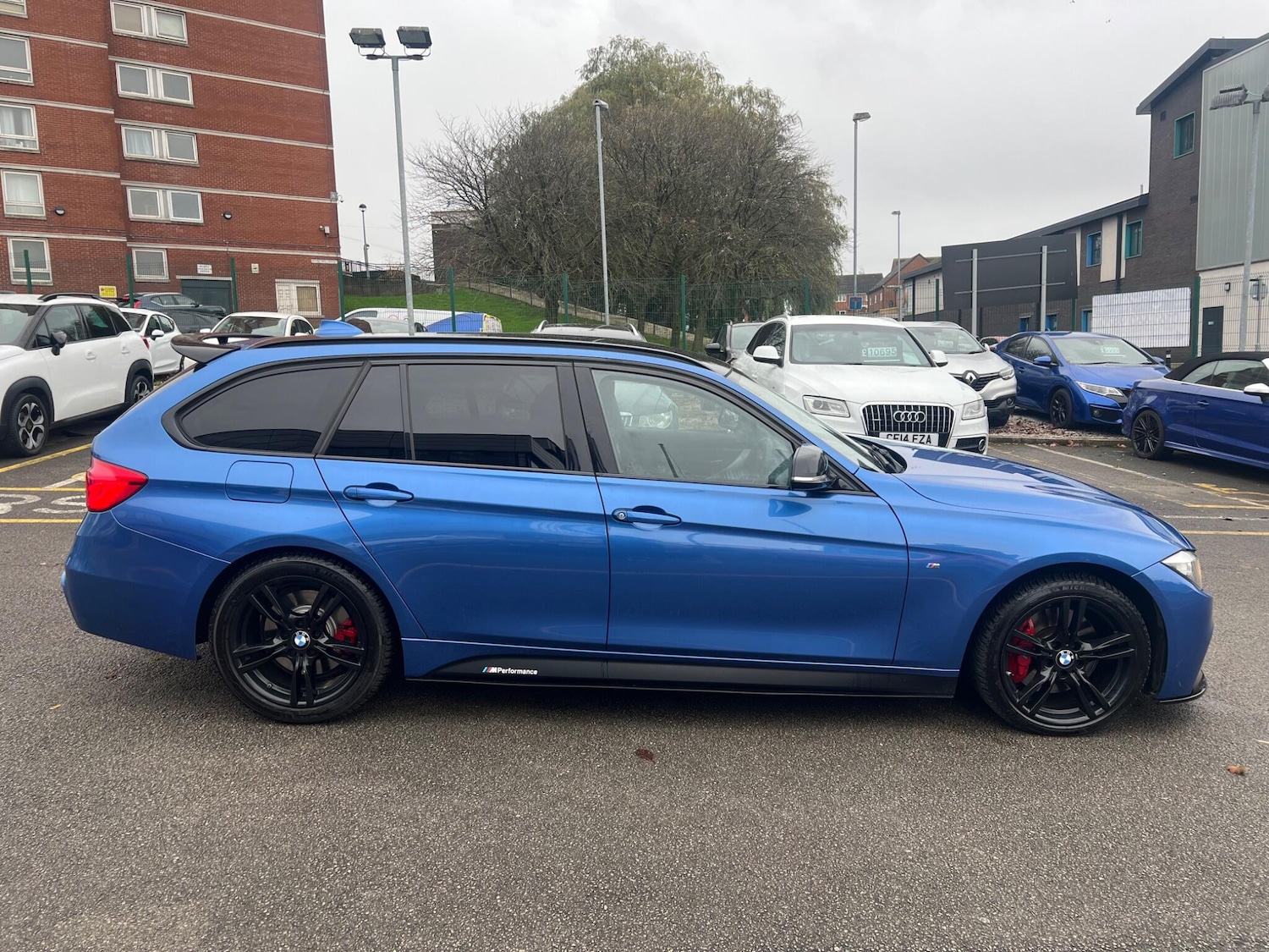 Used BMW 3 Series 2015 for sale - 76551107: Photo 10