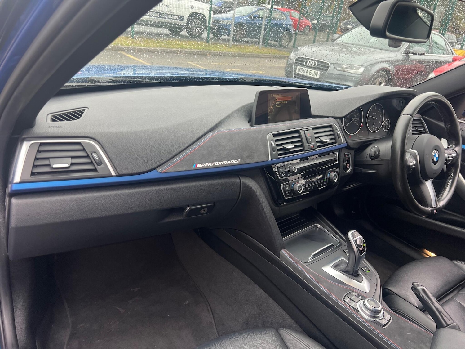 Used BMW 3 Series 2015 for sale - 76551107: Photo 12