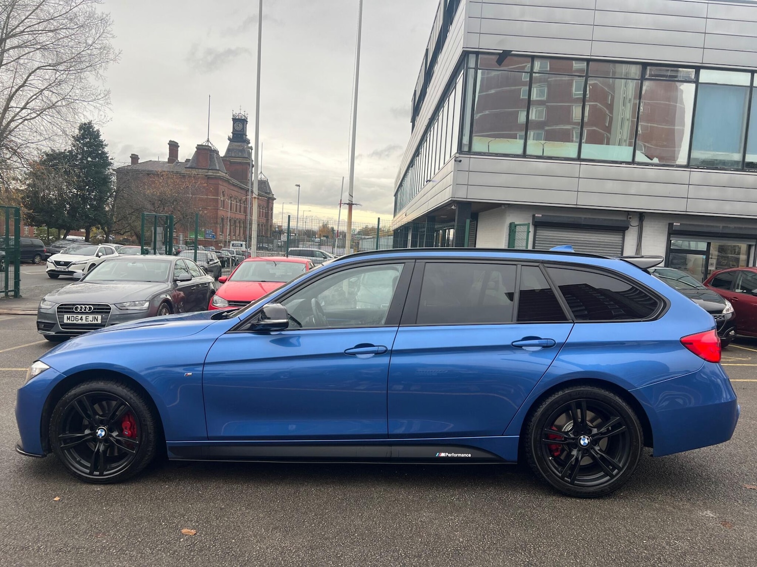 Used BMW 3 Series 2015 for sale - 76551107: Photo 8