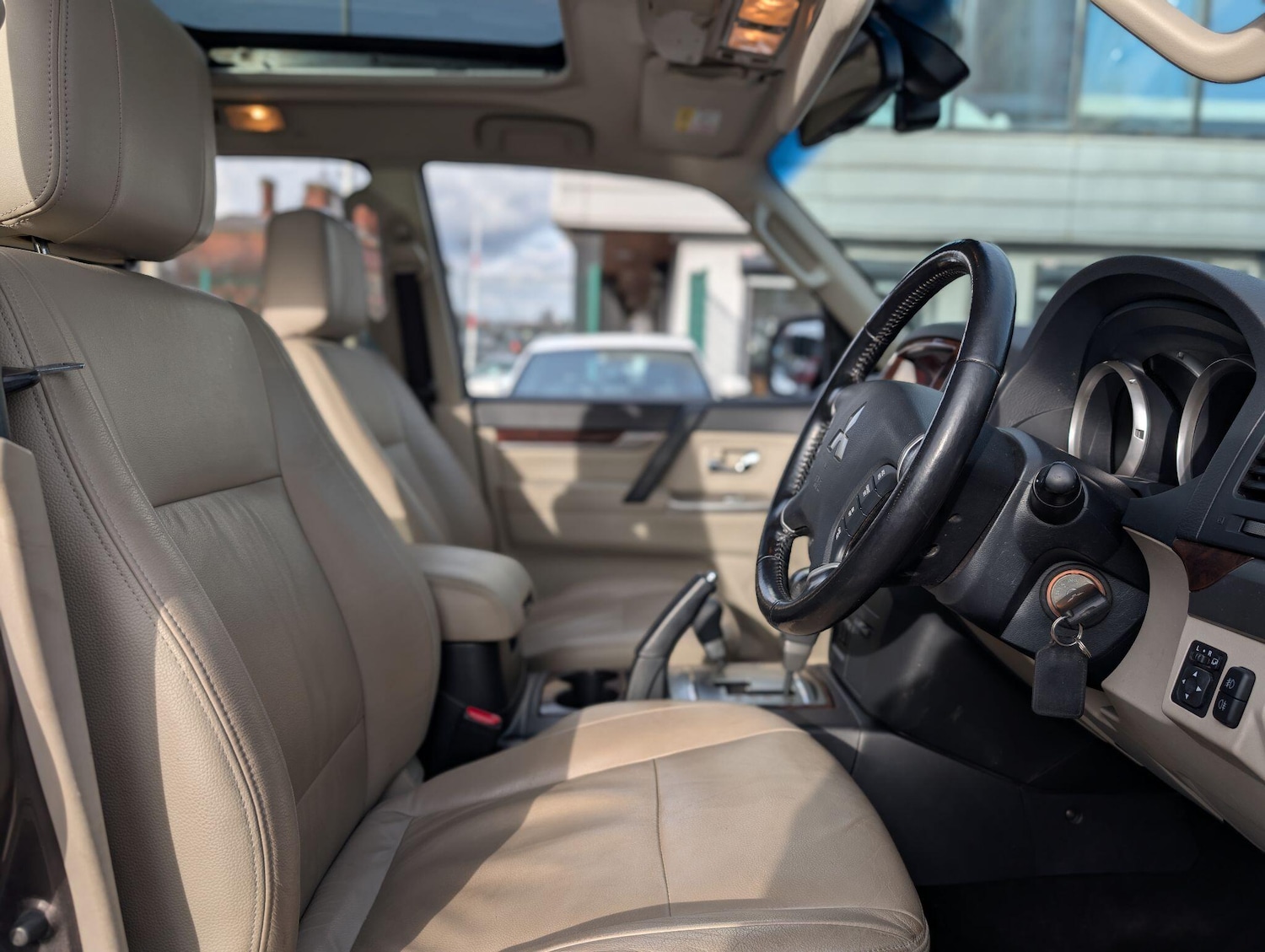 Used Mitsubishi Shogun 2015 for sale - 77559741: Photo 12