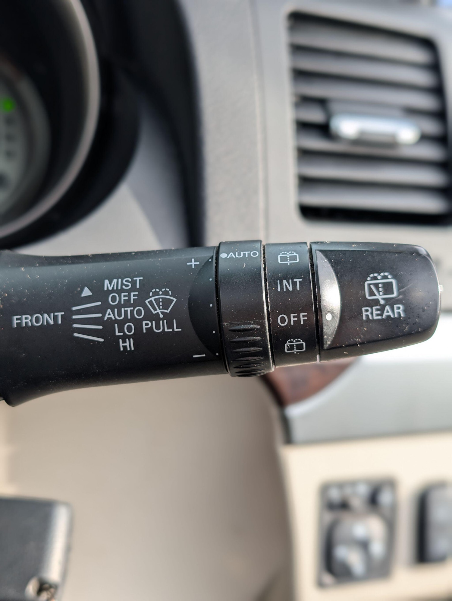 Used Mitsubishi Shogun 2015 for sale - 77559741: Photo 26