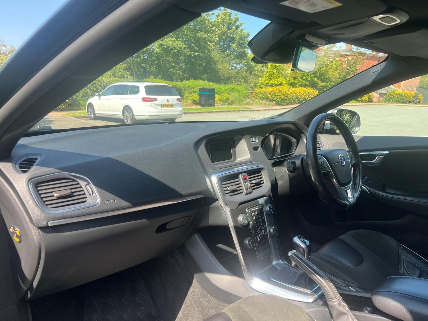 Used Volvo V40 2016 for sale - 76214456: Photo 12