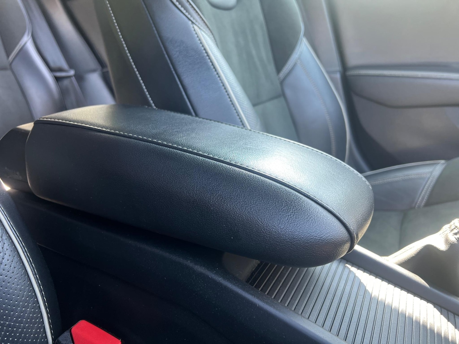 Used Volvo V40 2016 for sale - 76214456: Photo 13