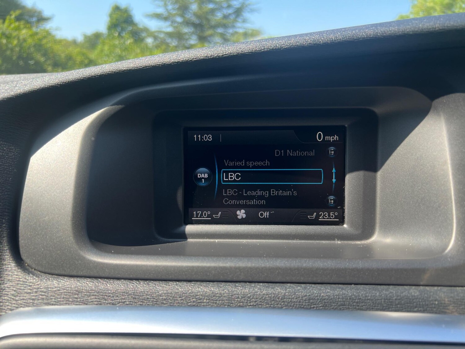 Used Volvo V40 2016 for sale - 76214456: Photo 33