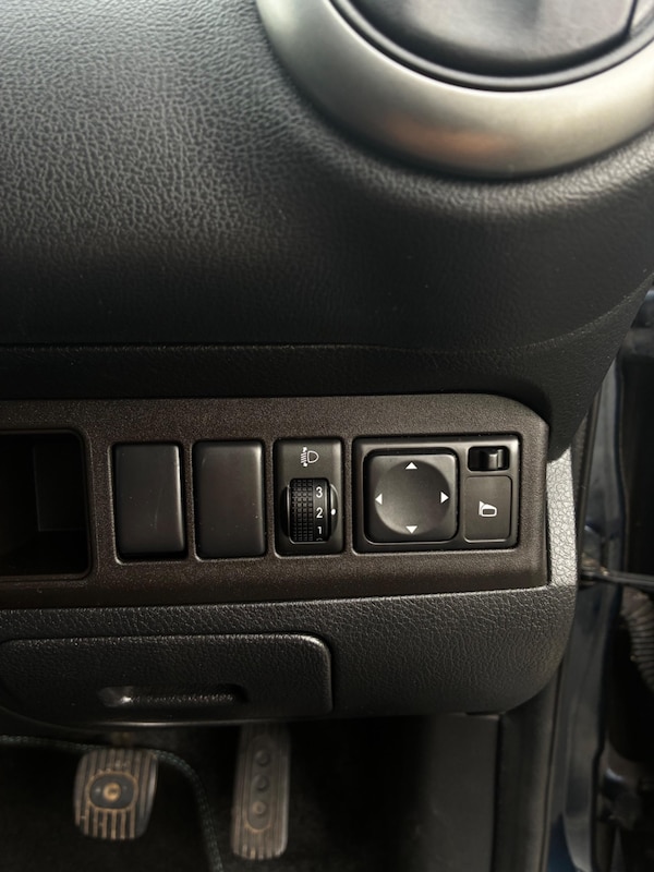 Used Nissan Note 2007 for sale - 76317773: Photo 32