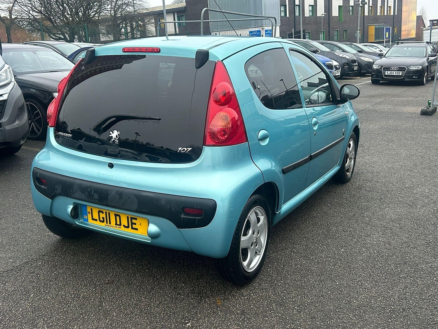 Used Peugeot 107 2011 for sale - 76801015: Photo 9