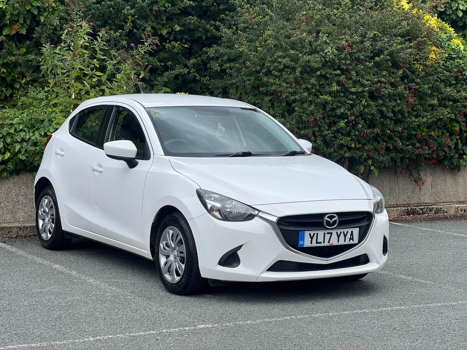 Used Mazda Mazda2 2017 for sale - 76215435: Photo 1