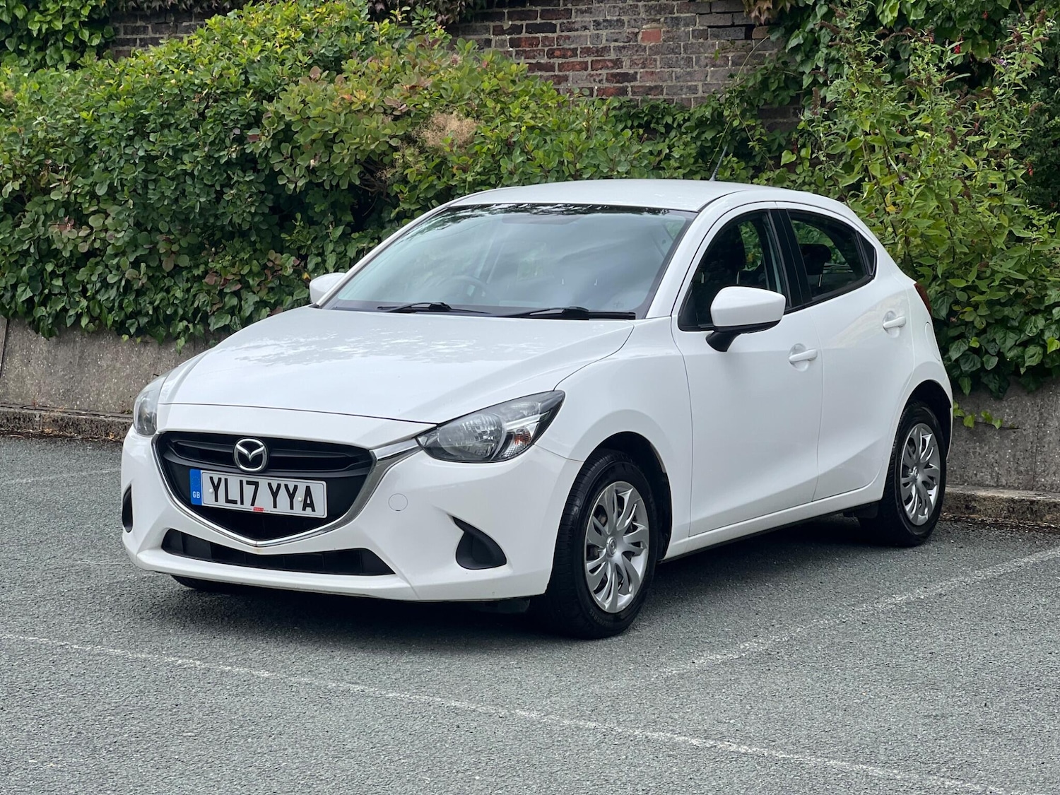 Used Mazda Mazda2 2017 for sale - 76215435: Photo 5