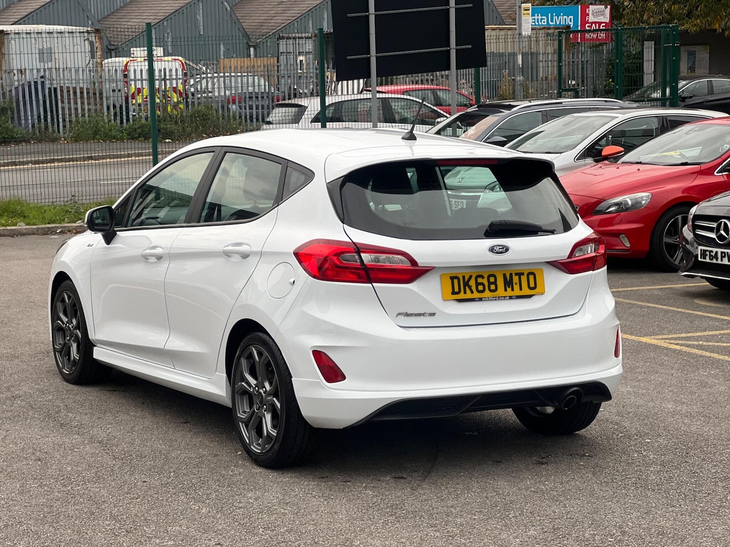Used Ford Fiesta 2018 for sale - 76336161: Photo 4