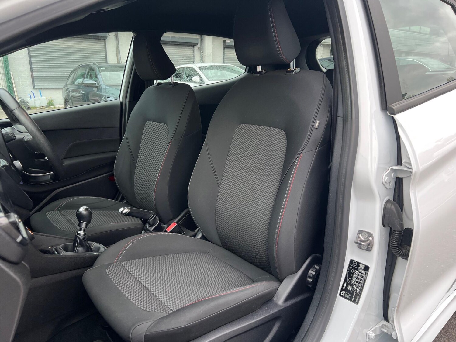 Used Ford Fiesta 2018 for sale - 76336161: Photo 43